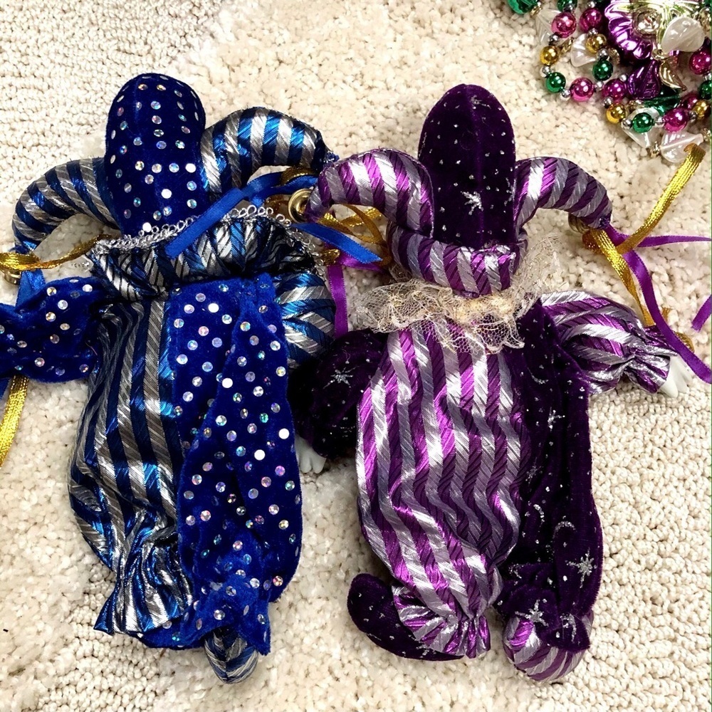 New Orleans here we come! Collectibles!! - Picture 7 of 8